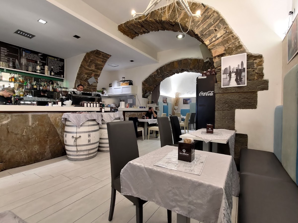 White Cafè — foto 3